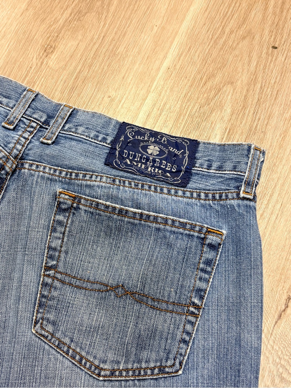 Lucky Brand Straight Leg Jeans Size 38” Light Wash Vintage Y2K Baggy Skater